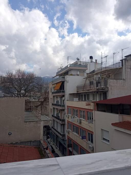Lemon - Happyhostgr - Downtown Apartment Volos Exterior foto